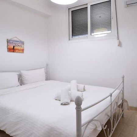 Minimal Apartment At The Foot Of The Odeon Of ... Athén Kültér fotó